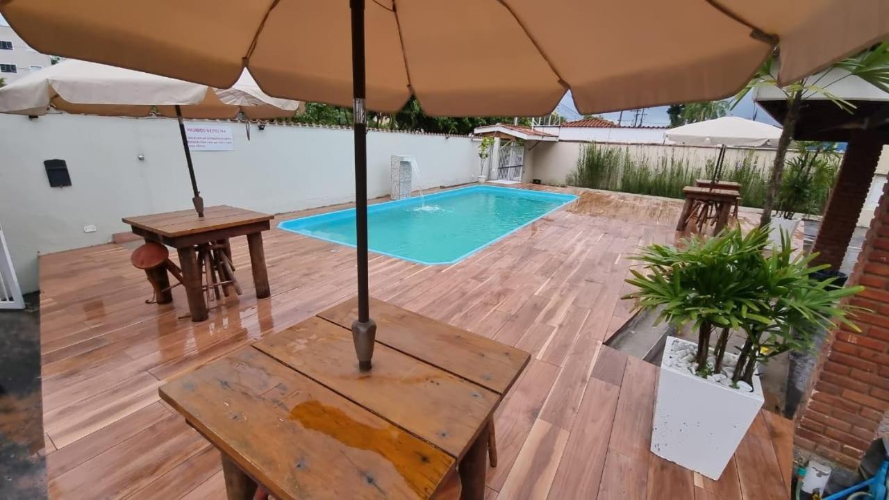 Aconchegante Com Piscina - Grande