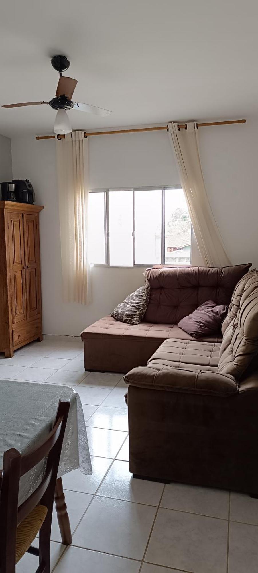 Apartamento Aconchegante Com Piscina - Grande